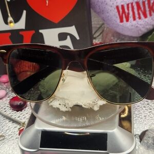 Vintage WayFar Max Ray Ban Sunglasses Classic Design Tortoise